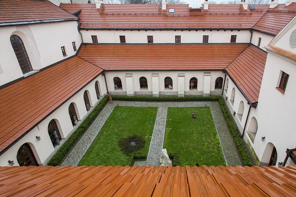 Hotel Sw. Norberta Nowe Brzesko ภายนอก รูปภาพ