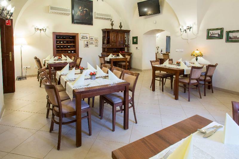 Hotel Sw. Norberta Nowe Brzesko ภายนอก รูปภาพ